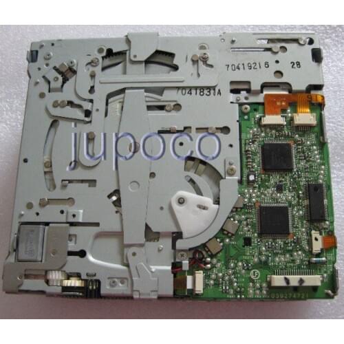 Free Shipping 100% Brand New Car audio 6 Disk CD changer Cla changer 039274721 for MAZDA SUZUKI