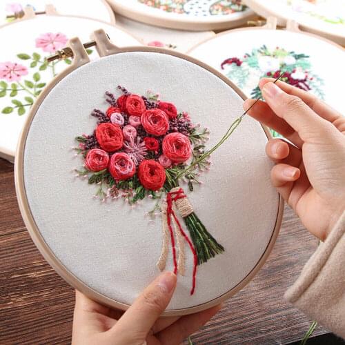 Embroidery Starter Kit with Pattern,Cross Stitch Kit Including Embroidery Cloth with Floral Pattern, Bamboo Embroidery Hoop