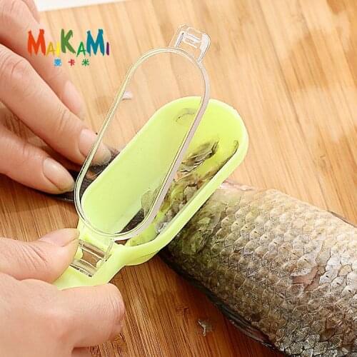 Fish Scale Cleaner Fish Skin Scraper Brush Shaver With Cover Knife Seafood Tool Multifunctional Plastic Fish Cleaner