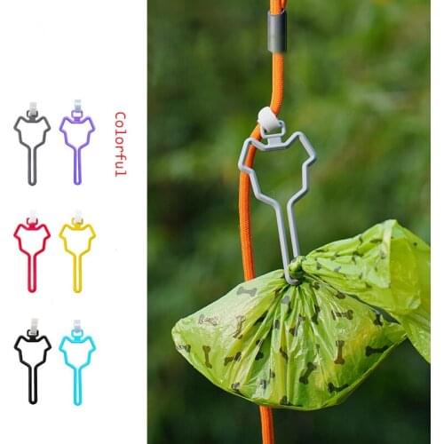 Hands Free Dog Poop Bag Holder Pet Traction Distributor Waste Bag Carrier Clip Adjustable Attachment To Fix Garbage Bag