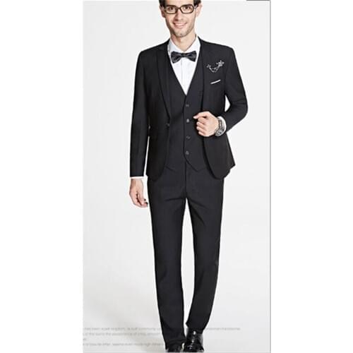 Customize Slim Fit Groom Tuxedos Men Suit Groomsmen Light Grey Wedding Best Man Mens Suits (Jacket+Pants+Vest) Costume Homme