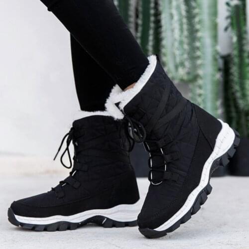 Winter 2020 new snow boots high top Plush thickened anti-skid cotton boots outdoor high boots large size womens shoes