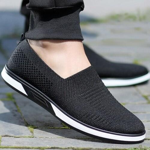 Men Shoes Breathable Mesh Mens Casual Shoes Sneakers Slip-On Sock Sneakers Soft Lightweight Mens Loafers Flats Driving Shoes
