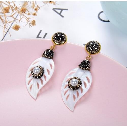 7 Style Natural Shell Drop Earrings 2021 Female Fashion Jewelry Leaf Shape Pendant Pearl Earrings For Women Wedding Party Gifts