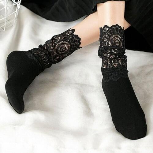 1 Pair Elastic Lace Women Girl Sock Summer Sexy Retro Womens Trendy Cotton Mid-Tube Lovely Soft Lace Socks