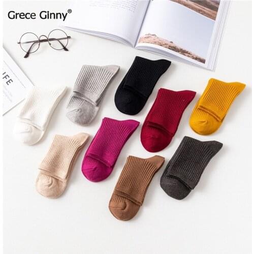 2018 new autumn and winter new fashion color simple vertical stripes in the help of womens long socks