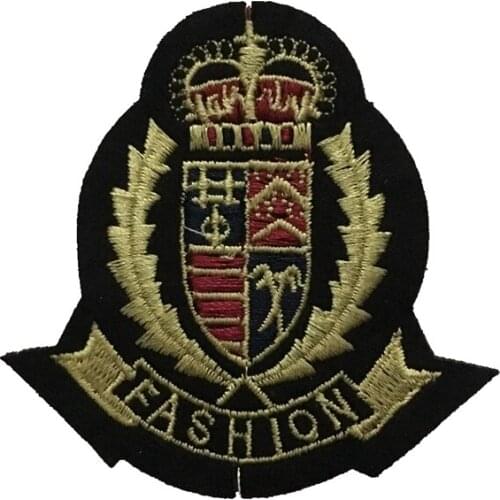 10pcs/lot Fashion Crown Embroidered Badge Iron on Patch for Clothes DIY Sewing Accessories Decorative Embroidery Applique Patces