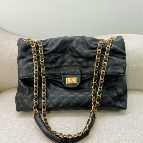 2020 Sheepskin Fold Chain Bag Handbags Luxury Bags Black Handbags Women Bags Designer Purses and Handbags