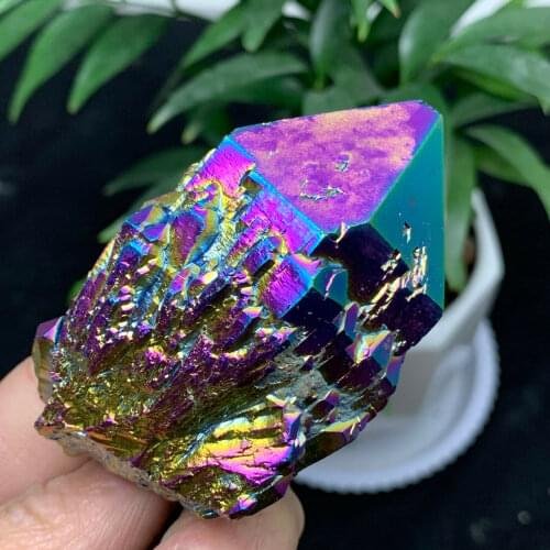 Natural beautiful electroplated pineapple crystal cluster natural crystal furniture decoration 80-110g