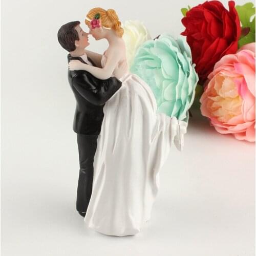 Happy groom bride wedding Doll Resin Crafts Decoration Valentines Day Gift Cake Top Decoration wedding gift toy
