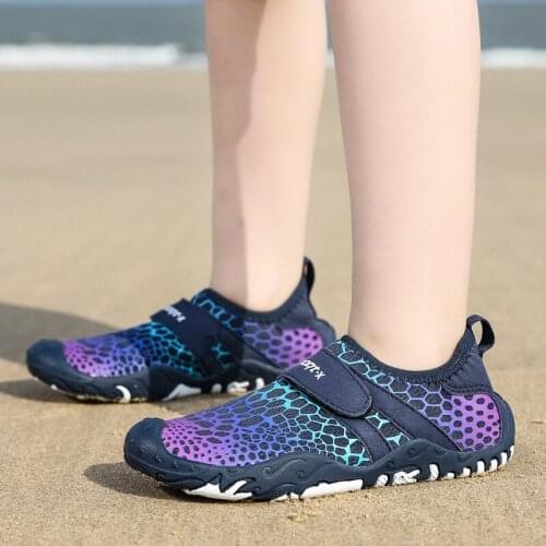 Boys Girls Non Slip Water Sports Shoes Quick-Dry Breathable Upstream Beach Wading Shoes Childrens Barefoot Seaside Aqua Shoes