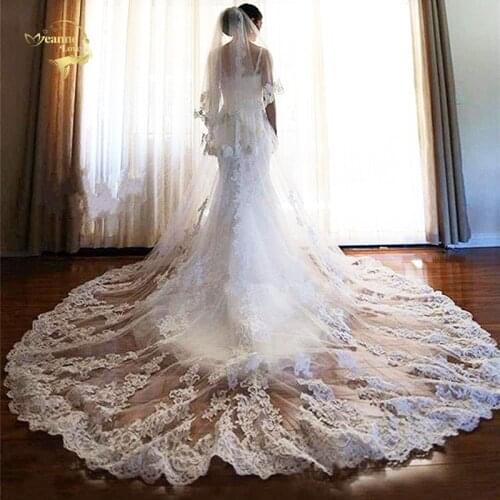 4 Meters White Cathedral Wedding Veils Long Lace Appliqued 3 Meters Ivory Bridal Veils with Metal Comb Bride Wedding Accessories