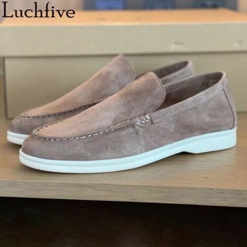 Luchfive Footwear