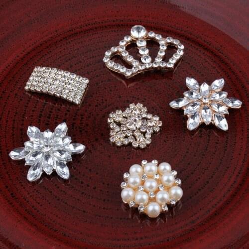 30PCS Vintage Crown/snow/flower Rhinestone Buttons Bling Alloy Crystal Flatback Flower Centre Buttons for Wedding Embellishment