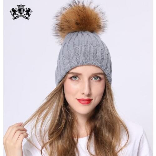2020 New Winter Hat For Women Warm Beanie Hats Real Raccoon Fur Ladies Knitted Hat Detachable Pompon Caps Female Beanie Hats