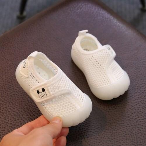 2021 Baby Girl Shoes Baby Toddler Sneakers Rubber Soft Sole Mesh Breathable Childrens Shoes Newborn Baby Toddler Shoes Apparel