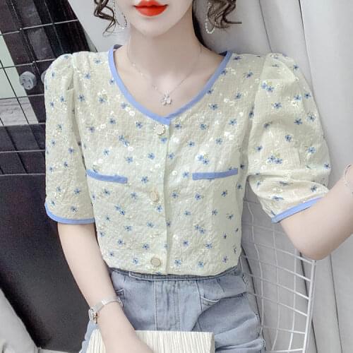 Summer short-sleeved chiffon shirt womens summer dress 2021 new style trendy thin floral blouse foreign style