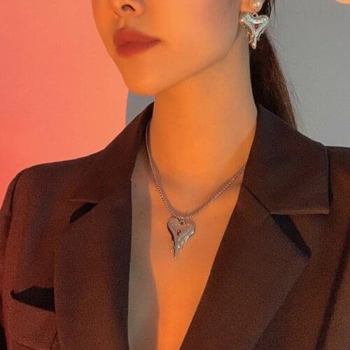 VSnow Unique Design Melt Love Heart Pendant Necklace for Women Femme Unusual Red Rhinestone Chunky Chain Metal Necklace Jewelry