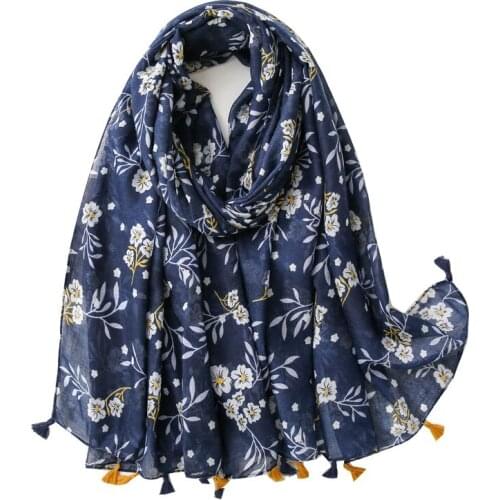 2021 Fashion Tassel Viscose Shawl Scarf High Quality Neckerchief Autumn Winter Foulards Hijab Sjaal Stole Wrap Pashmina Scarves