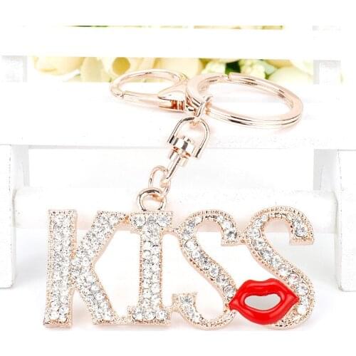 Boutique Trinket Letters KISS Red Lips Keyrings Women Girls Purse Jewelry Handbags Key Ring Chain Rhinestones Keychain chaveiro