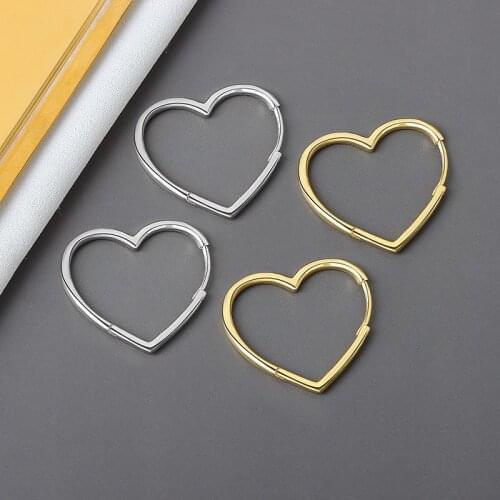 New Heart Shape Earrings Charm Women Silver Color Hoop Trendy Jewelry Earring Vintage Simple Retro Party Accessories Gifts
