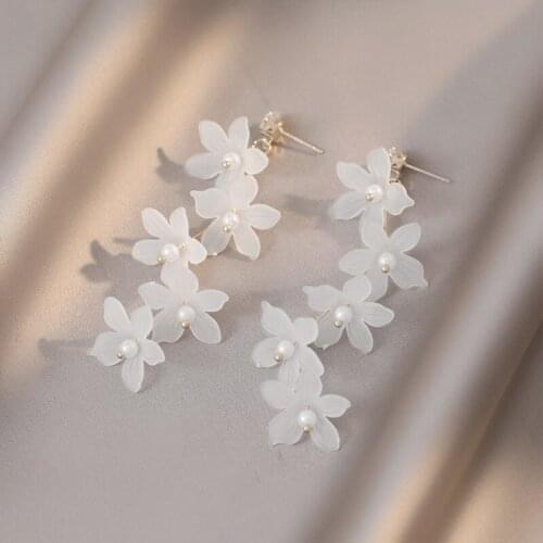 Women Earring Trendy Flowers Stud Woman Vintage Creative Temperament Fine Accessories Simplicity Womens Earrings Jewelry