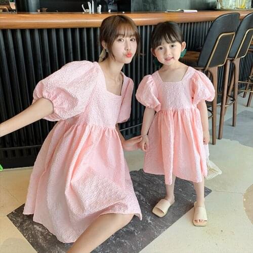 Family Matching Parent Child Dress 2021 Summer New Girl Bubble Sleeve Princess Dress Childrens Solid Color White Pink Clothing