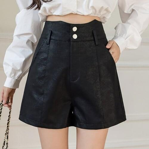 England Style PU Leather Wide Leg Shorts Women Autumn Winter Leather Short Femme Button High Waist Office Lady Shorts Feminino