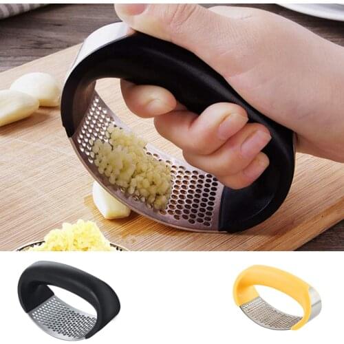 Kitchen Garlic Press Rocker Garlic Crusher Tool Garlic Press Rocker Roller Slicer for Ginger Nuts Bottle Opener Dropshipper