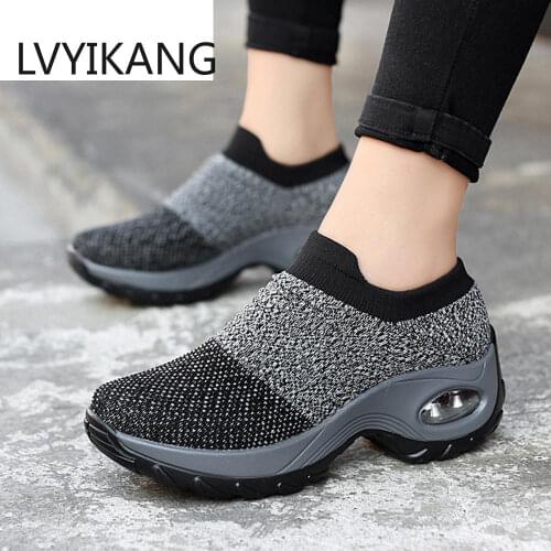 2019 Women Sneakers Vulcanized Shoes Sock Sneakers Women Summer Slip On Flat Shoes Women Plus Size Loafers Walking Flat