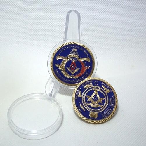 Euro Masonic Association Under A Brotherhood Of Man The Fatherhood Of God Gold Plated Token Challenge Commemorative Coin