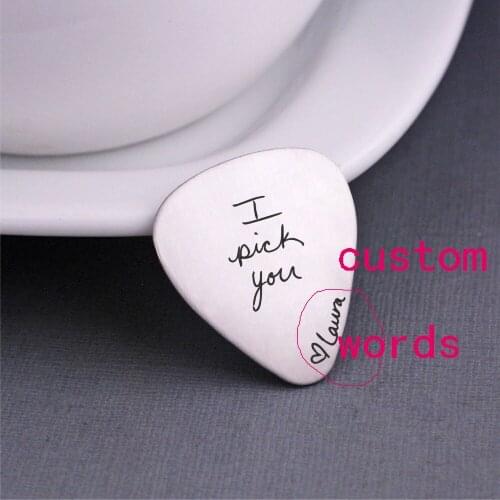 Ufine jewelry guitar pick pendant I pick you and custom name pick bag stainless steel customed necklace N4615