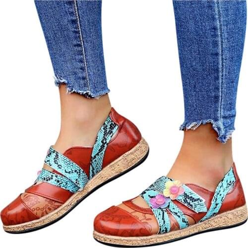 2021 Autumn New Style Large Size 43 Womens Shoes Fashion Flower Leather Striped Wedge Women Flat Shoes Single Women Shoes