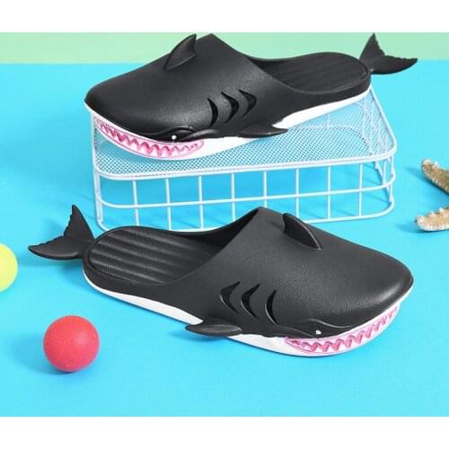 Slippers For Men Casual Summer Fashion New Cute Cartoon Slippers Outer Wear Non-slip Home Beach Men Shoes Chaussure Homme 2021