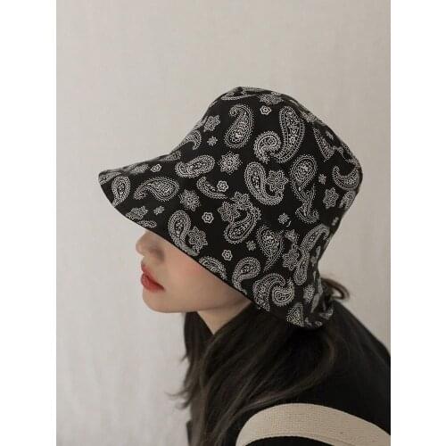 Woman Paisley Cashew Flowers Bucket