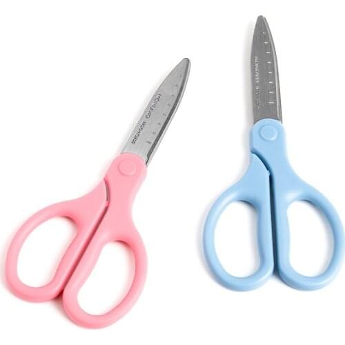 KOKUYO Fit Saxa Kids Scissor Pink Blue Color Scale Steel Safe Scissors Cutter Home DIY Art Hand Craft Office School A6563