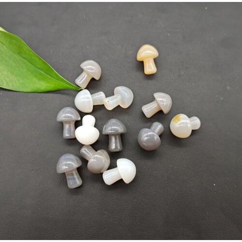 Crystal Agate Stone, Natural Quartz Crystal, Mushroom-Shape Flower Pot and Fish Tank Decoration