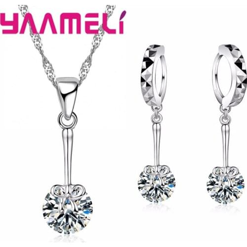 Classic Jewelry Set For Lady Pretty Wedding Jewelry Charm Pendant Necklace Hoop Earrings Whith Clear Stone Promotion