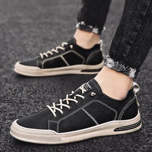 Men Shoes Leather Sneakers Men Fashion Slip on Men Korean Version Shoes Sneakers men Soft Shoes Men Loafers Mocassin Homme