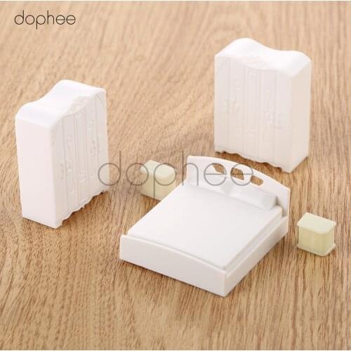 Dophee house model 10pcs 1:50 double bed + 10pcs 1:50 Wardrobe + 20pcs 1:50 bedside table