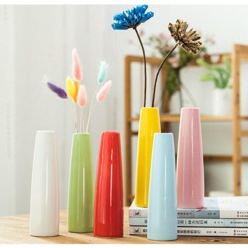 Nordic Ceramic Vase Ornaments Modern European-style Flower Vases For Homes Living Room Home Decoration Accessories