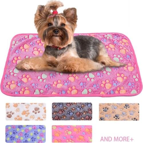 Soft Dog Bed Coral Fleece Thickened Pet Mat Warm Sleeping Blanket Dog Cat Sofa Cushion Winter Warm Portable Cover Dog Supplies