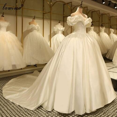 High Quality Ivory Wedding Dresses 2021 Sweet Off Shoulder Bridal Gowns Arabic Backless Wedding Gowns Robe De Mariée Custom