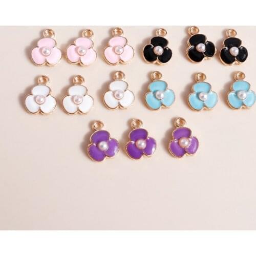 10pcs 9*11mm Elegant Alloy Clover Flowers Charms for Necklaces Earrings Making Accessories Flower Pearl Charm Jewelry Pendants