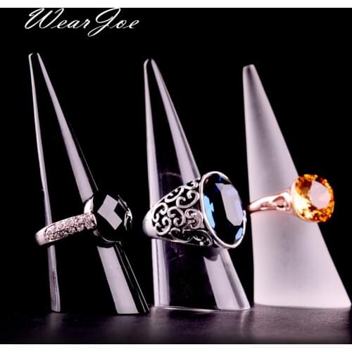 Wholesale Lot Of 10pcs Acrylic Ring Jewelry Display Stand Holder Mini Cone Finger Model Carrying Organizer 3 Color Free Shipping