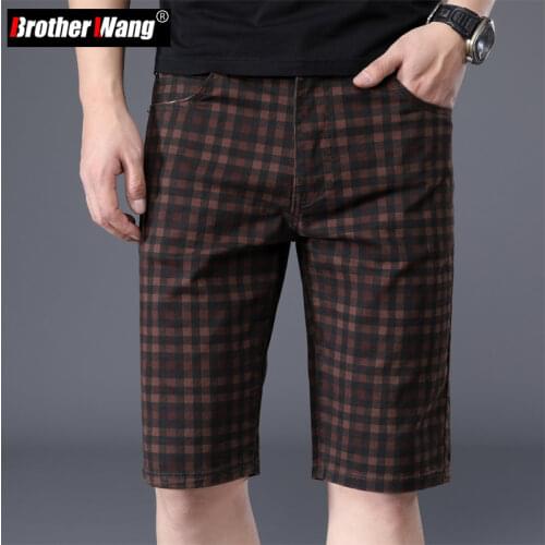 2021 Summer New Mens Casual Plaid Shorts Stretch Cotton Fashion Business Short Pants Male Brand Clothes
