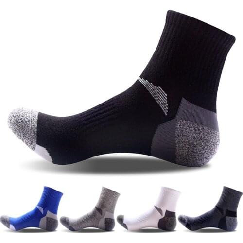 Dilanyifu Mens Winter Socks