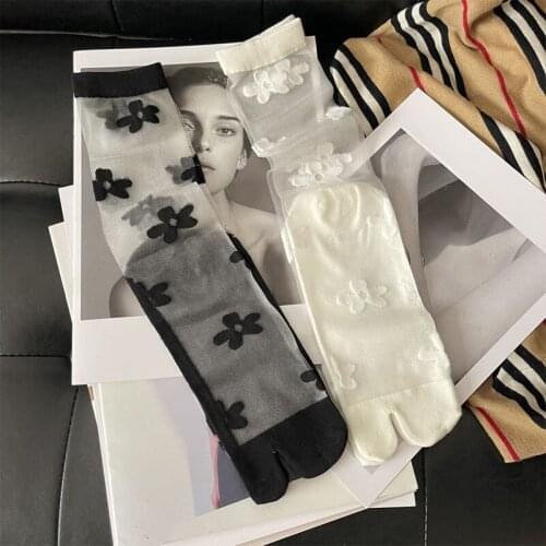 Women Ultra-Thin Crystal Silk Two Toe Socks Black Flower Jacquard Cute Girls Socks Summer Hollow Out Cool Breathable Sock