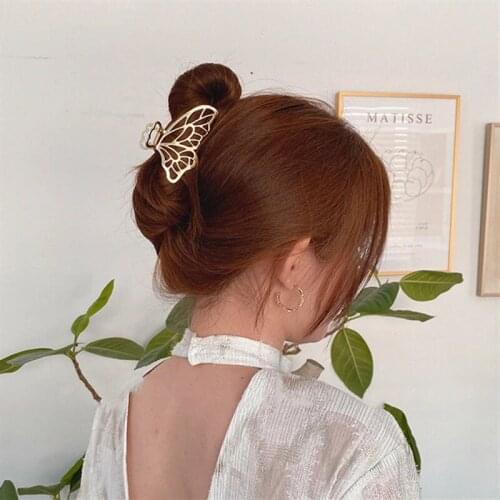 Elegant Metal Butterfly Hair Claws Woman Hair Clip Hairpins Hair Accessories Girls Hair Crab Headwear Barrettes Hair Accessories