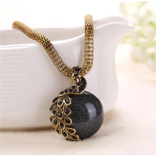 Bohemian Ethnic Peacock Pendant Necklaces Gold Color Metal Chain Crystal Stone Statement Necklaces for Women